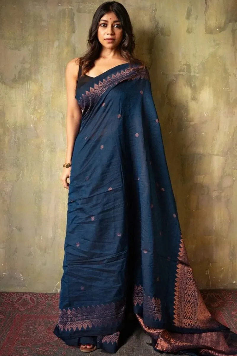 Inimitable Navy Blue Soft Silk Saree With Verdant Blouse Piece
